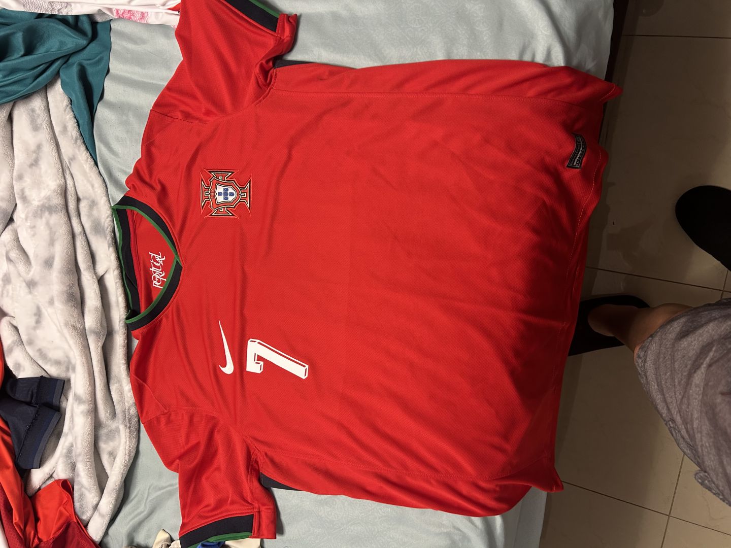 Portugal trikot Ronaldo-1